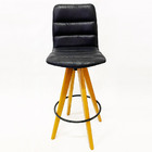 Banqueta Decorativa Helena Gomada Nobuk Preto Base Giratória