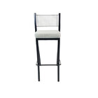 Banqueta Empilhável Preta Altura 65cm Assento Linho - Poltron