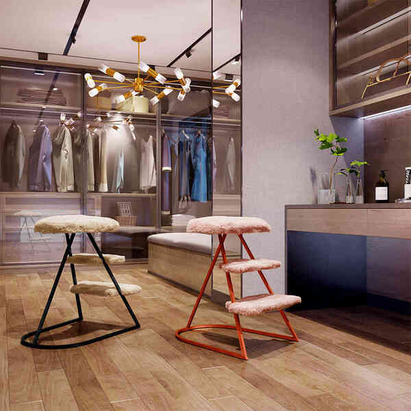 Banqueta Escada Dubai - Dourado/pelucia Bege Pelo Baixo