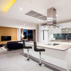 Banqueta Istambul Assento Em Couro Ecológico E Base Cromada F