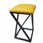 Banqueta Z Baixa 50 Cm Com Armação De Metal Amarelo