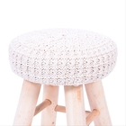 Banquinho Nona Crochê Branca Base De Madeira - Or Design