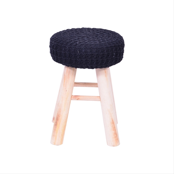 Banquinho Nona Crochê Preta Base De Madeira - Or Design