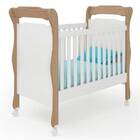 Berço Mini Cama Colonial Amore Carvalho / Branco - Qmovi (ref