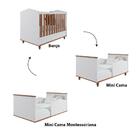 Berço Mini Cama Sweety com Pés em Madeira - Branco/Savana