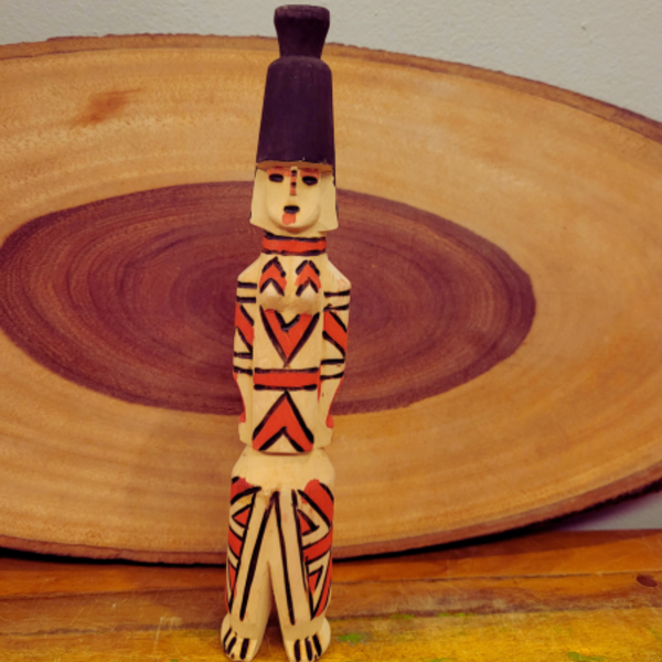 Boneca Indígena Kawa Kawa Madeira Etnia Karajá