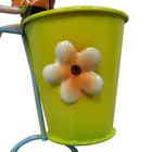 Boneco Joaninha Com Bicicleta De Ferro Para Enfeite E Decoraç