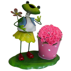 Boneco Sapo Com Balde De Flor Para Enfeite E Decoraçao Jardim