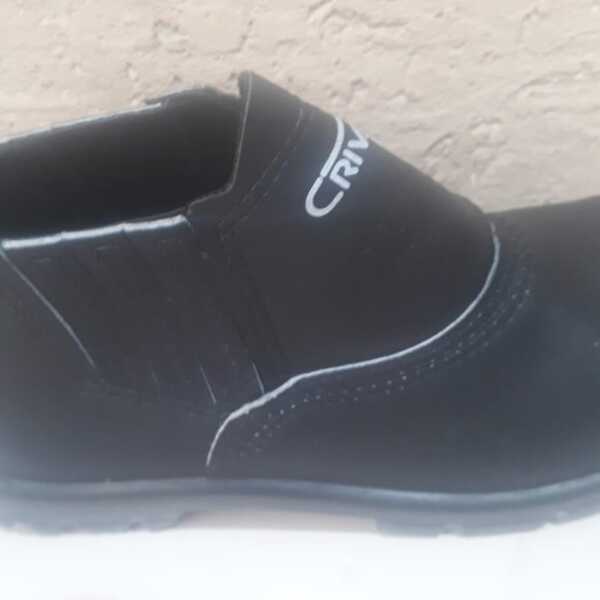 Botina Crival Bico Pvc Cp080 Sem Cadarço 37