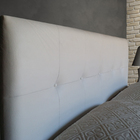 Cabeceira Cama Box Casal Veneza Corino Branco Botão Almofadad