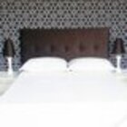 Cabeceira Cama Box Casal Veneza Suede Liso Marrom  Botões Alm