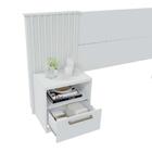 Cabeceira King Ripada Com Mesa De Cabeceiras Lucius Branco