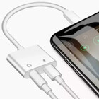 Cabo Adaptador Iphone Entrada Lightning Para Carga Áudio P2