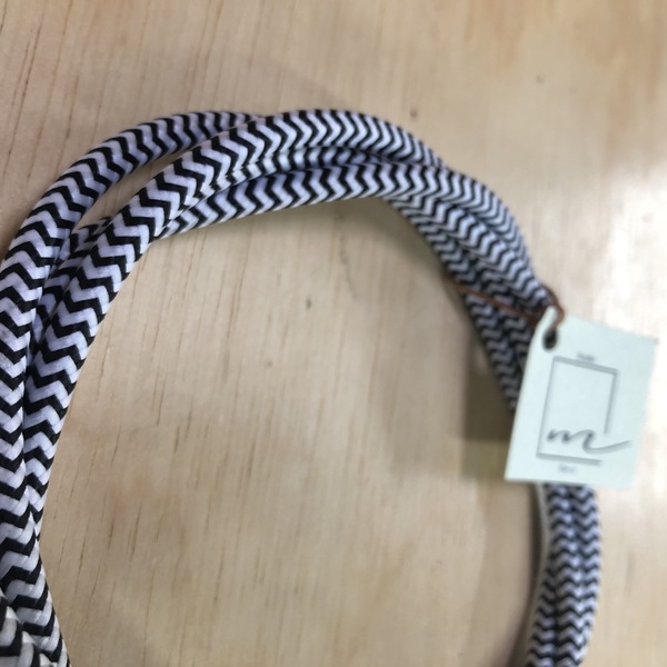 Cabo Elétrico Revestido Em Tecido Trançado Chevron Preto/bran