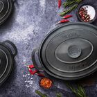 Caçarola Em Ferro Oval Estilo Alça E Tampa Preta 21x17cm 2l