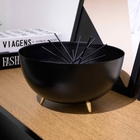 Cachepot De Metal Preto E Pés Dourado 26 Cm - Indo Decorar