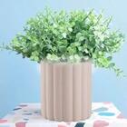 Cachepot Em Cimento Off White - Mart