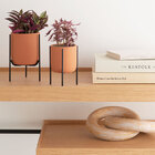 Cachepot Terracota Em Cimento Com Suporte Preto Em Metal 1285