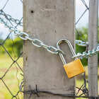 Cadeado Pequeno 30mm Haste Longa Latão Maciço Dourado Com Cha