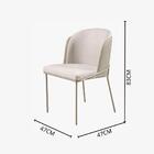 Cadeira Aurora Em Linho Bege E Couro Pérola Pés Em Metal Cham