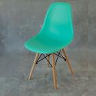 Cadeira Charles Eames Eiffel Verde Tiffany Pés De Madeira