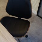 Cadeira De Escritório Decorativa Em Corino E Madeira Verona P