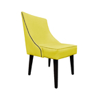 Cadeira De Jantar Bela Com Tachas Suede Amarelo - Dominic Dec