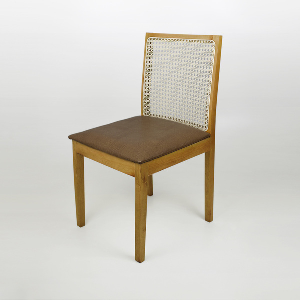 Cadeira Decorativa Nicoly Em Madeira Maciça E Tela Sextavada