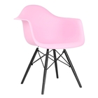 Cadeira Dkr Pp Com Braco Rosa Base Madeira Preta