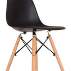 Cadeira Eames Eiffel Para Refeitório Pé De Madeira