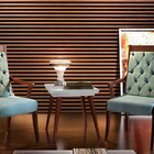 Cadeira Estofada Rosária Base Em Madeira