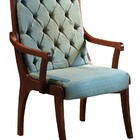 Cadeira Estofada Rosária Base Em Madeira