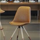 Cadeira Luana Rivatti Sala Pé Madeira Palito Estofada Marrom