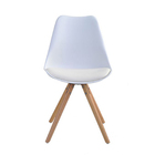 Cadeira Luísa Branco D'rossi