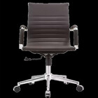 Cadeira Manhattan Diretor Com Revestimento Em Couro Ecológico