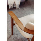 Cadeira Maruja Ritmo Em Madeira Com Braços Estofado Bege Tram