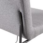 Cadeira Neat Em Linho Cinza E Pés Em Metal Grafite