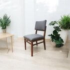 Cadeira Paris Em Madeira Maciça De Eucalipto Linho Com Detalh