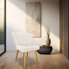 Cadeira Poltrona Vitória Veludo Matelassê Pés Palito Castanho