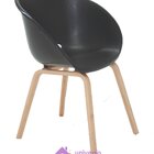 Cadeira Tramontina Elena Preta Em Polipropileno Com Base De M