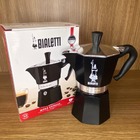 Cafeteira Italiana Moka Express 6 Xicaras Preta Bialetti
