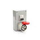 Caixa C/ Tomada E Disjuntor 2p+t 32a 380/440v Strahl Cd-3249