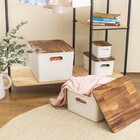 Caixa Organizadora Plástico Branca Canelada com Tampa de Acácia 38,5x29,5x16cm 10L Oikos