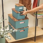 Caixa Organizadora Plástico Verde Escura Canelada com Tampa de Acácia 16,5x12,5x10cm 1,5L Oikos