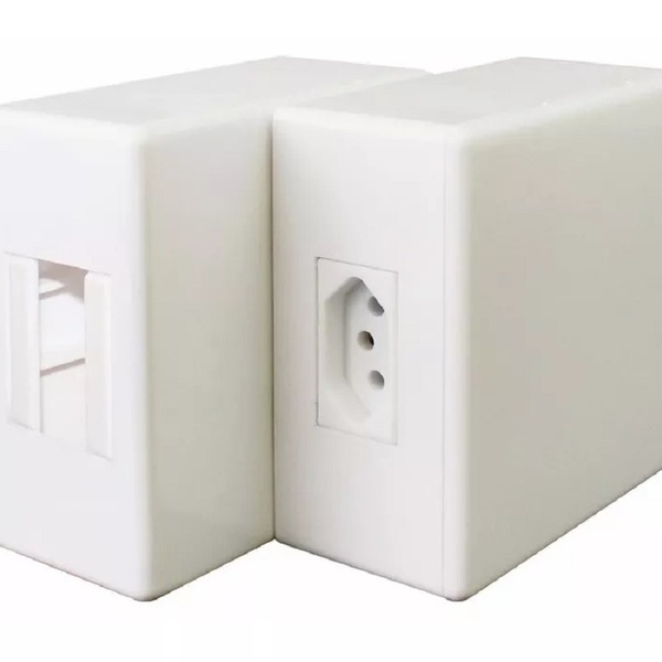 Caixa Quadro Disjuntor Compacta + Tomada 2p+t 20a 250v~ S/ Di