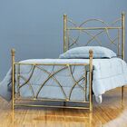 Cama De Ferro Arábia Solterio