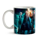 Caneca Dc's Legends Of Tomorrow Elenco - Interior E Alça Bran