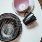 Caneca Grande Cronus Preto Com Brilho 350ml