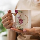 Caneca Letras Iniciais D Marsala