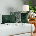 Capa Almofada Veludo Verde Bordado Em 3d 35x55cm Concept